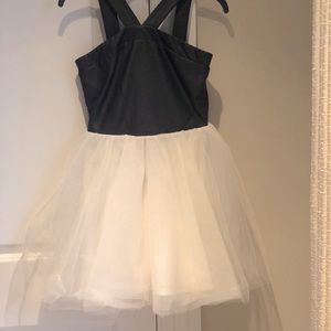 Gorgeous dress for teenagers